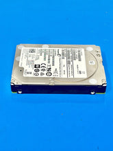 Cargar imagen en el visor de la galería, 1FF200-039 - Enterprise Performance 10K.8 1.2TB 10000RPM SAS 12Gb/s 128MB Cache (512n) 2.5-inch Hard Drive
