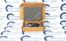Carregar imagem no visualizador da galeria, CV-050 By Keyence CCD Camera CV-500 Series New Surplus Factory Package
