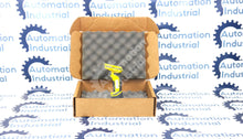 Carregar imagem no visualizador da galeria, DMA-GRIP-01 By Cognex 820-10025-2R Pistol Grip Accessory MX-1000 Series NSFP
