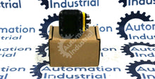 Carregar imagem no visualizador da galeria, IS7801M-363-50 By Cognex In-Sight 7801 Monochrome 1.3MP Industrial Camera
