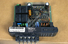 Carregar imagem no visualizador da galeria, IC610MDL104A By GE Fanuc Series DC In/Relay Out 8 Circuits
