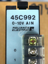 Carregar imagem no visualizador da galeria, 45C992 By Reliance Electric 0-10V 8-Point Analog Input Module Shark XL
