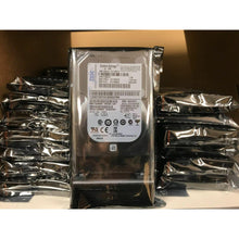 Cargar imagen en el visor de la galería, 81Y9875 IBM 1TB SAS 6Gbps 7.2K RPM 2.5&quot; Hard Drive 81Y9872 /81Y9885 /81Y9675 HDD 883436125048-FoxTI
