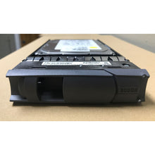 Cargar imagen en el visor de la galería, NetApp X412A-R5 600GB 15K SAS 46X0884 46X0886 108-00227 SP-412A-R5 0942846-11 - (561) 808-9569
