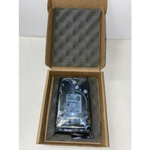 Load image into Gallery viewer, Disco DELL 342-2104 1TB HARD DRIVE - Unused Spare With Hot Swap Tray, SAS HDD 7.2K RPM - MFerraz Tecnologia
