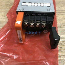 Cargar imagen en el visor de la galería, Fonte Juniper QFX5100 QFX5120 QFX5200 DC Switch Power Supply JPSU-850W-DC-AFO - MFerraz Tecnologia
